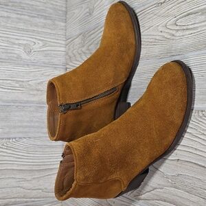 Frye Carson Piping Booties Leather Ankle Boots Womens Size 7.5